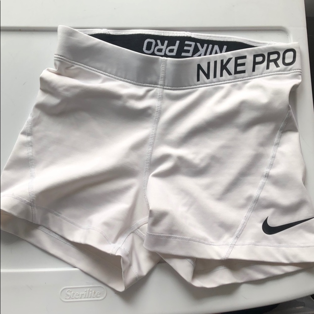 White Nike pros
